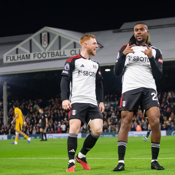 4张黄牌紧 4张黄牌紧