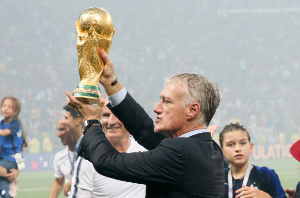 直致力於家 直致力於家